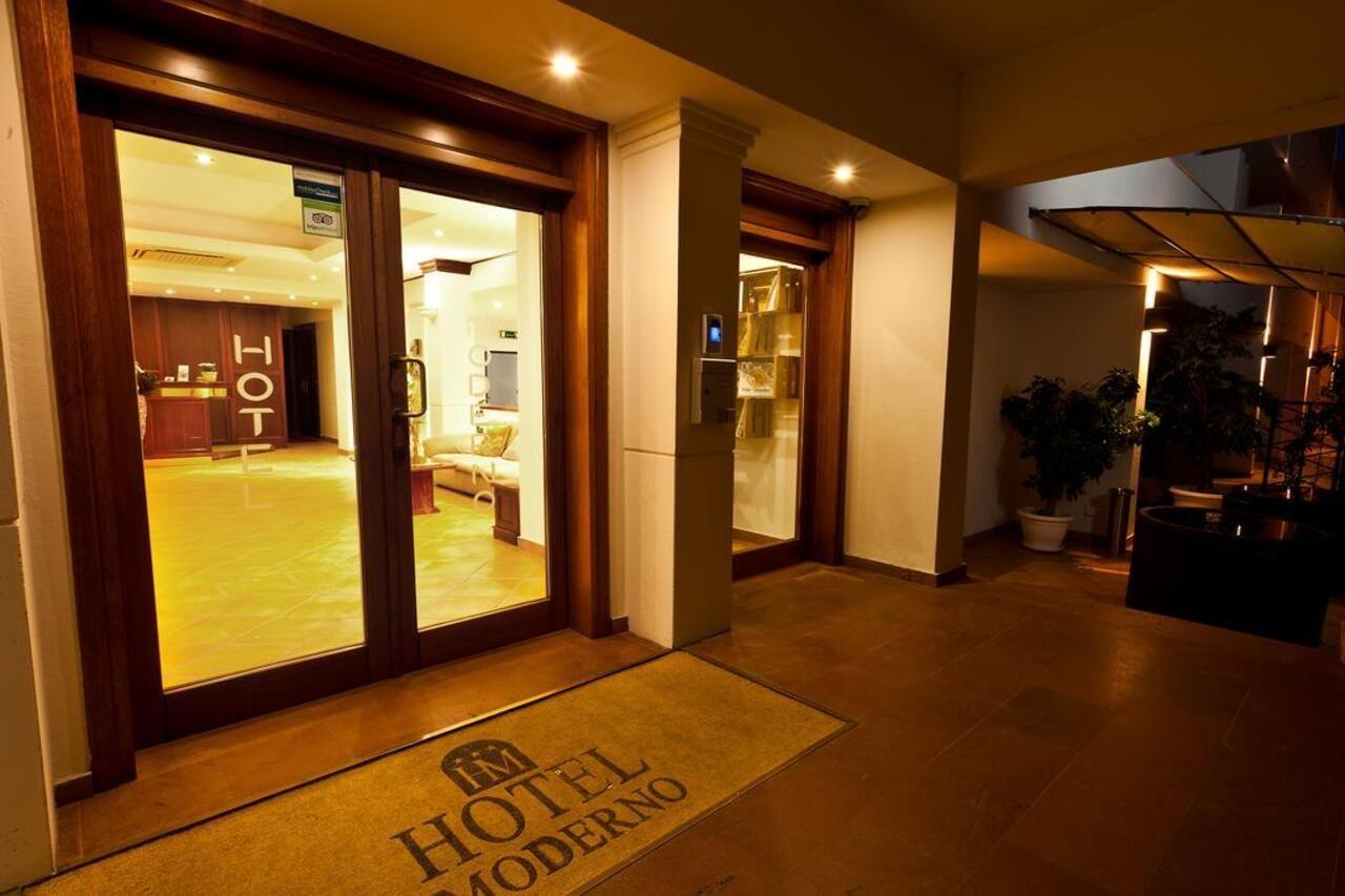 Hotel Moderno Olbia Exterior foto